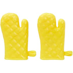 MGA's Miniverse Make It Mini Kitchen - DIY Kitchen Playset with UV Light, Mystery Recipe, Resin Play, and Exclusive Mini Oven Mitts - Not Edible - Requires Batteries - Suitable for Kids Ages 8+