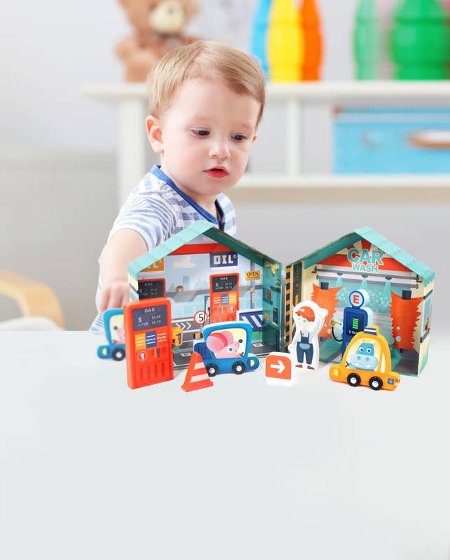 City Gas Station 10-Piece Wooden Pretend Play Set for Kids 3+