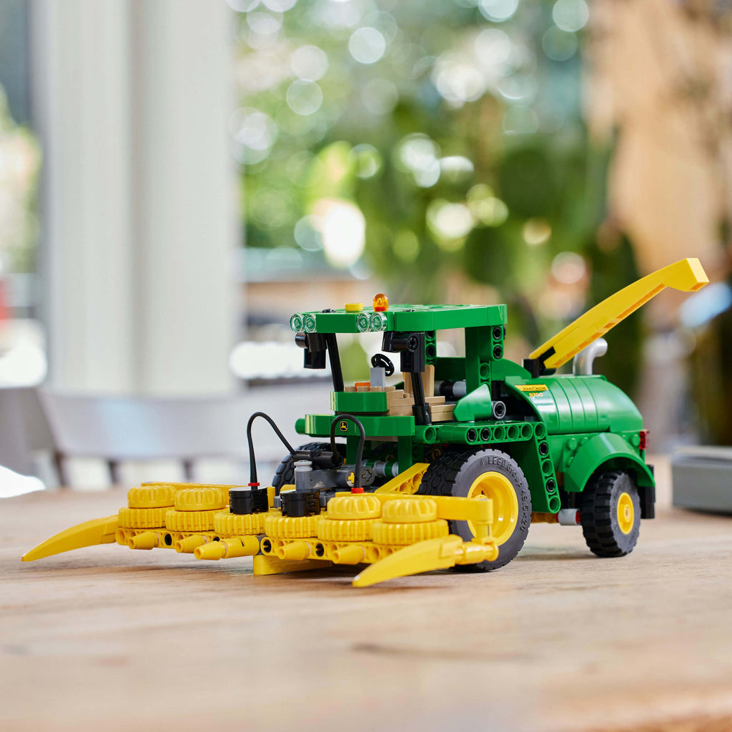 Lego Technic 42168 John Deere 9700 Forage Harvester for Ages 9 and Up