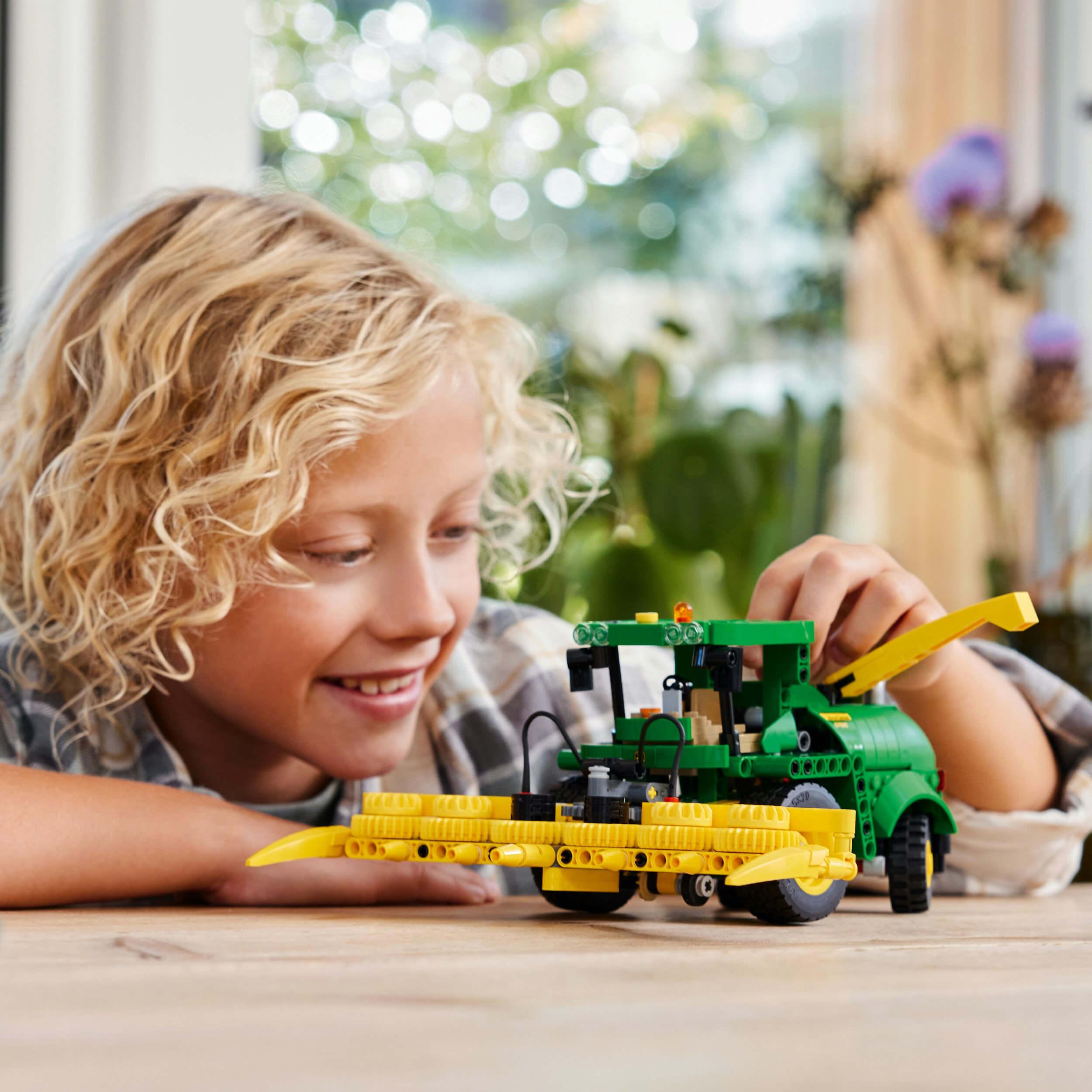 Lego Technic 42168 John Deere 9700 Forage Harvester for Ages 9 and Up