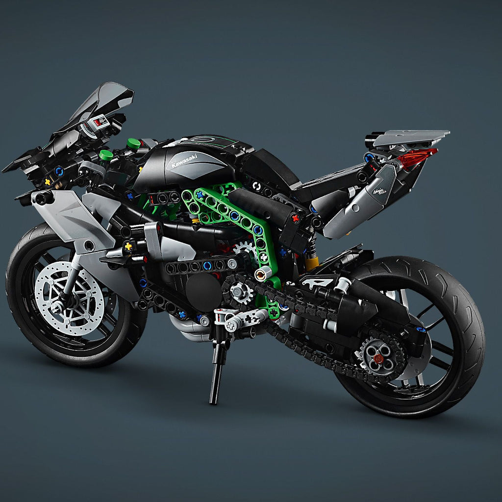 Lego Technic 42170 Kawasaki Ninja H2R Motorcycle Kit for Ages 10 & Up